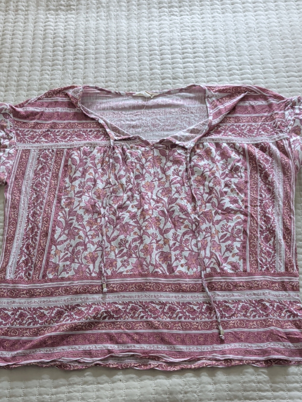Lucky Brand Floral Tie-Front Tunic in Dusty Rose and White